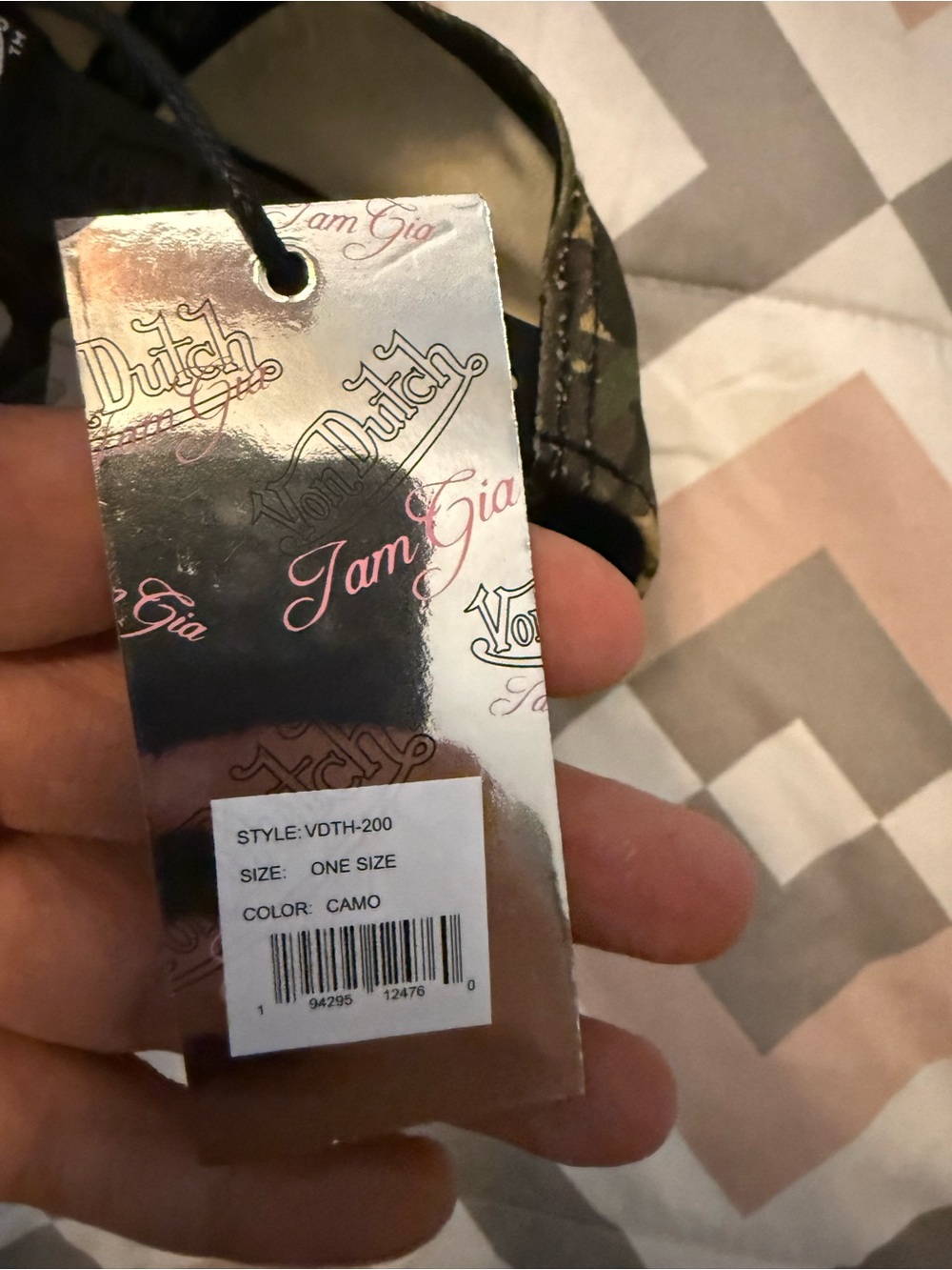 Von Dutch Pink Logo Tag on Camouflage Backdrop - Picture 4 of 5